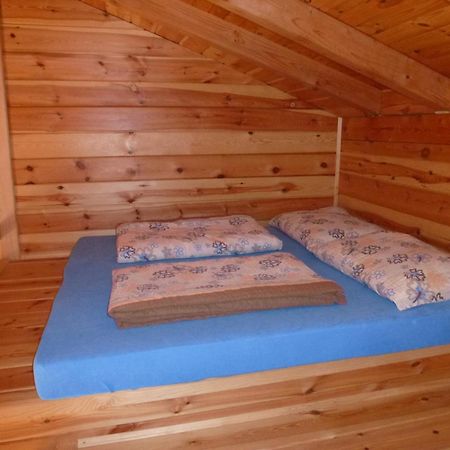 Restaurace Vraz Hotel Trhove Sviny Room photo