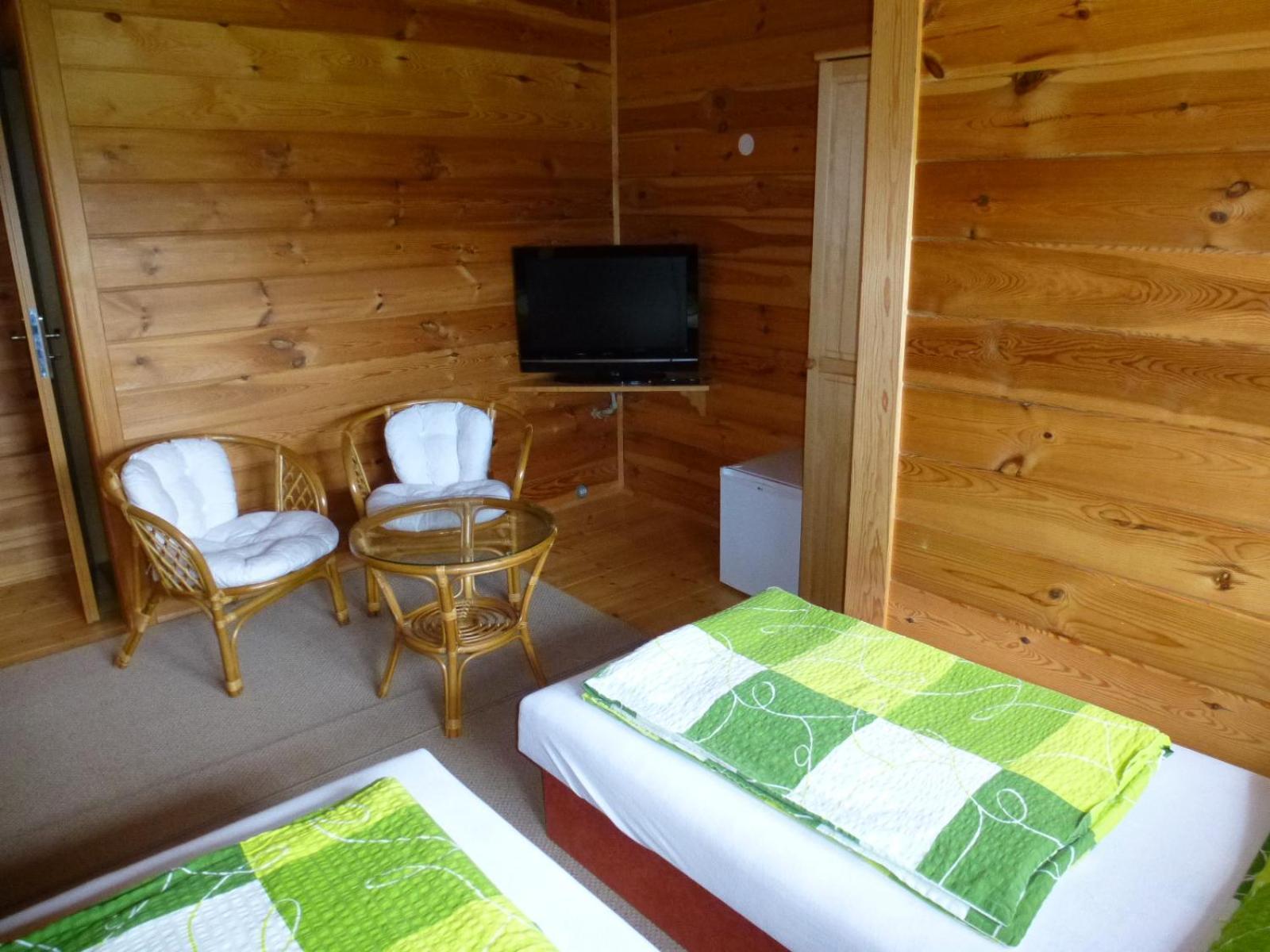 Restaurace Vraz Hotel Trhove Sviny Room photo